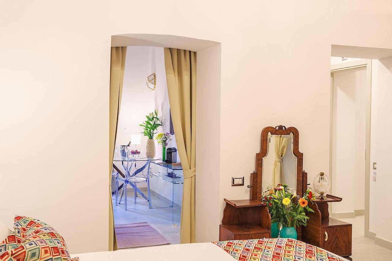Waterfront Suites Cagliari Exteriör bild