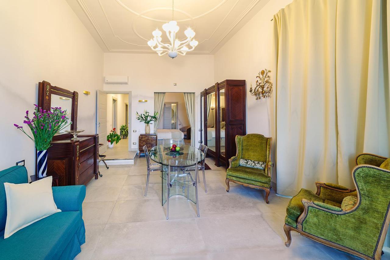 Waterfront Suites Cagliari Exteriör bild