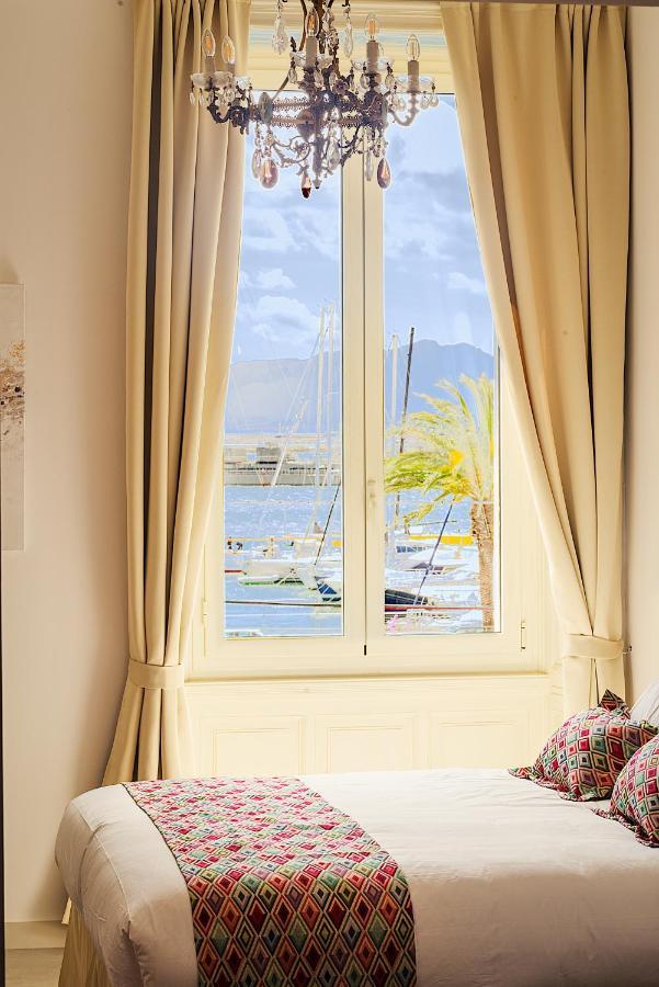 Waterfront Suites Cagliari Exteriör bild